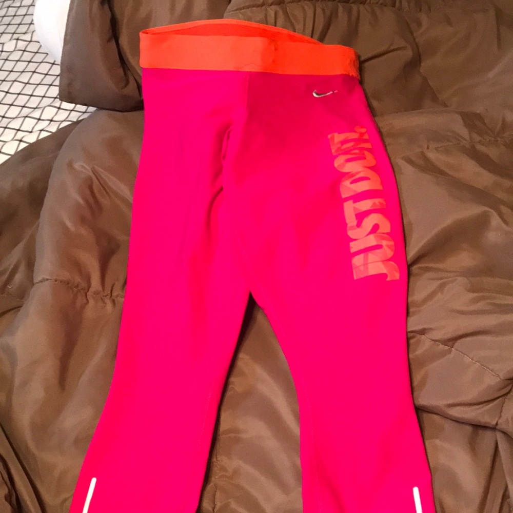 Nike capris